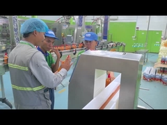 Apparecchiature digitali di rilevamento dei metalli per rilevare alimenti contaminati da metalli - dimensioni di tunnel ridotte